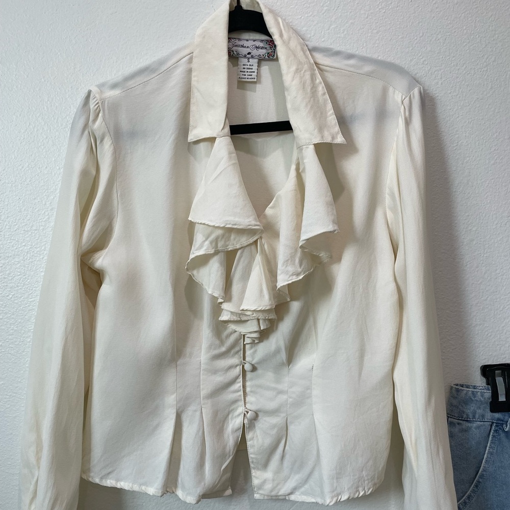 Pre owned vintage blouse